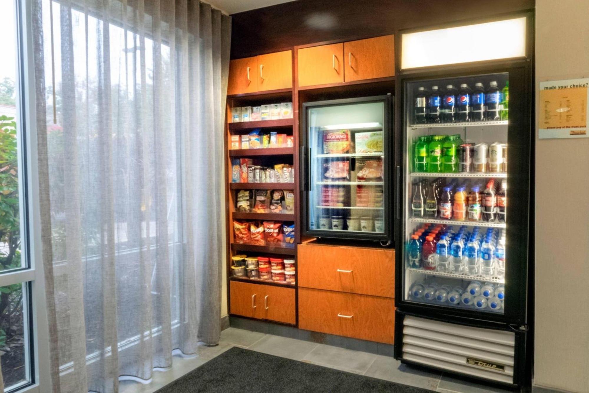 Fairfield Inn By Marriott Hazleton Buitenkant foto