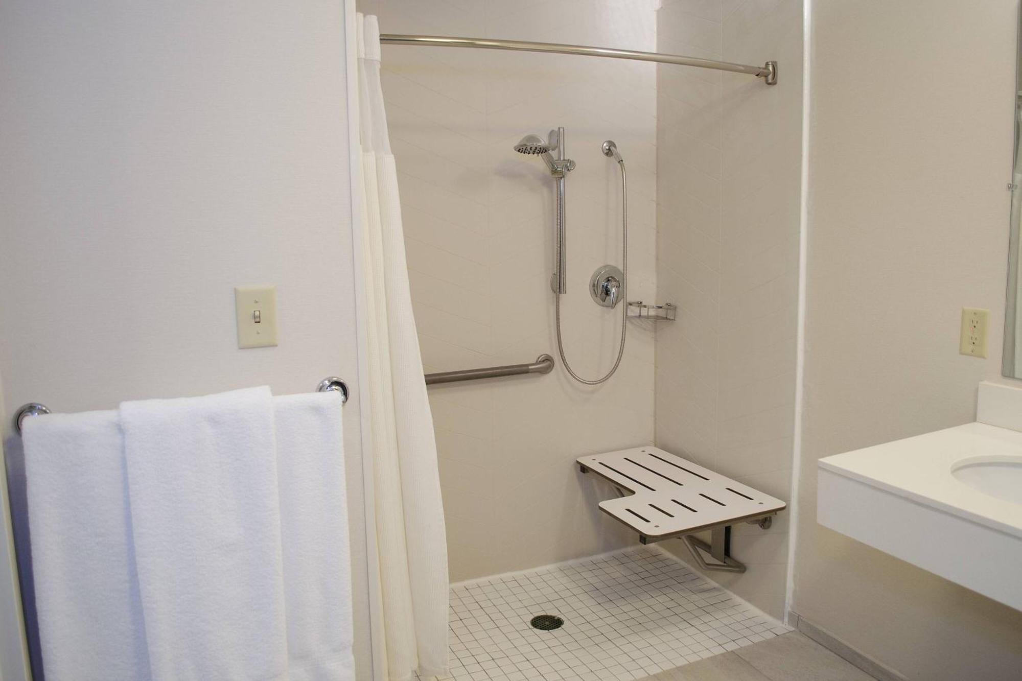 Fairfield Inn By Marriott Hazleton Buitenkant foto